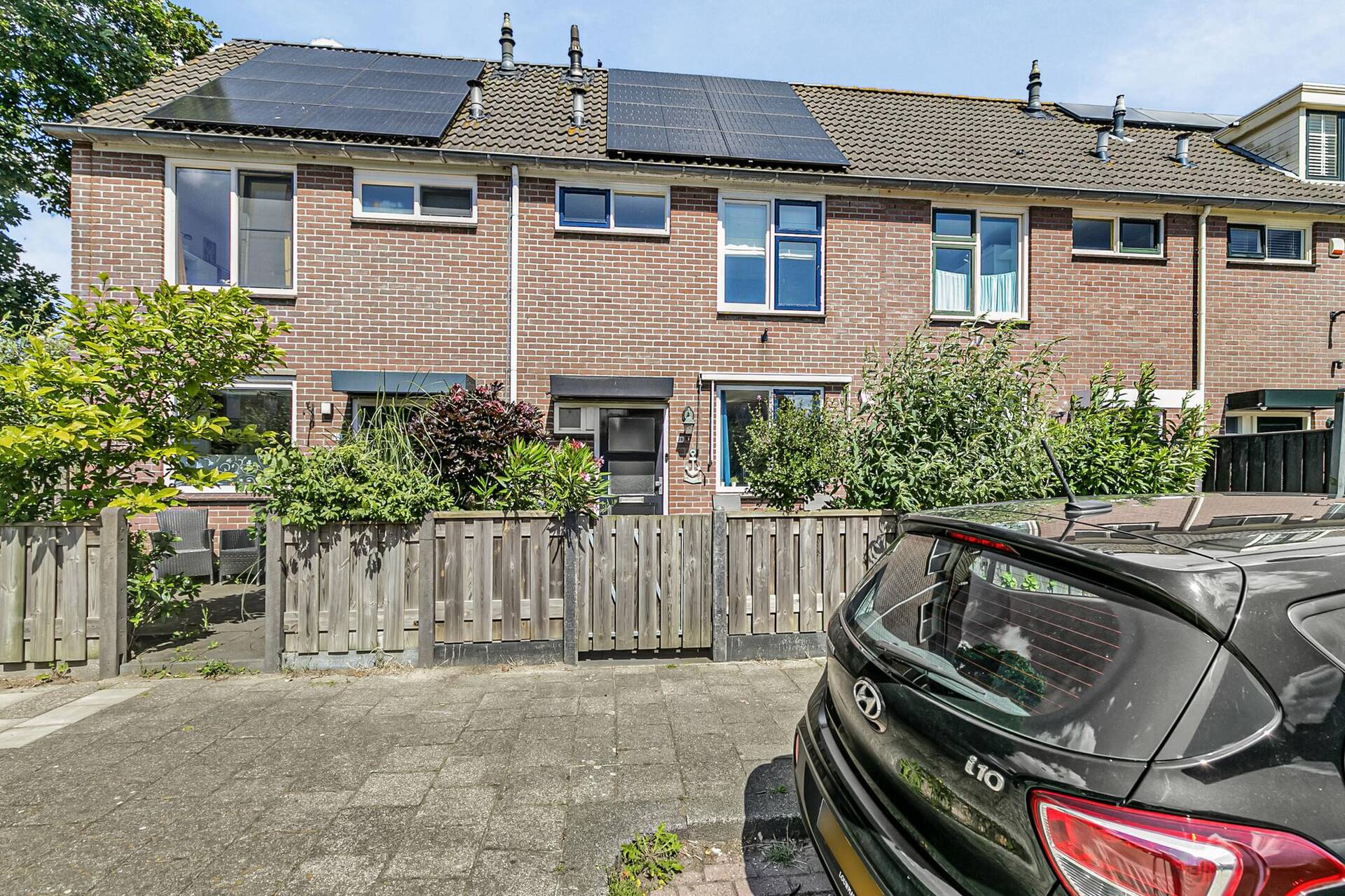 J. Ingenhovenstraat 38 SPIJKENISSE